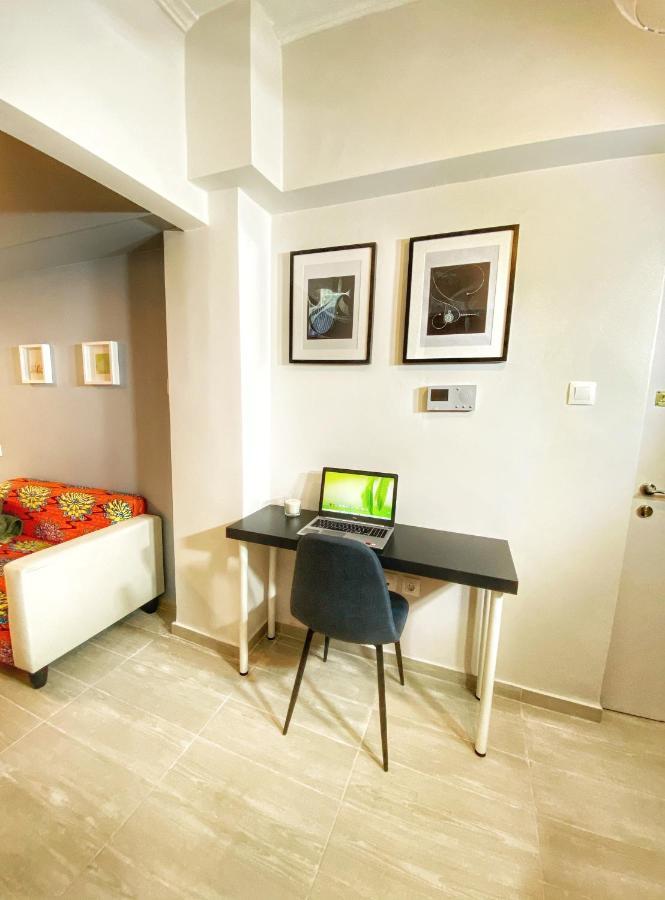 For A Genuine Athenian Homestay! Exterior foto